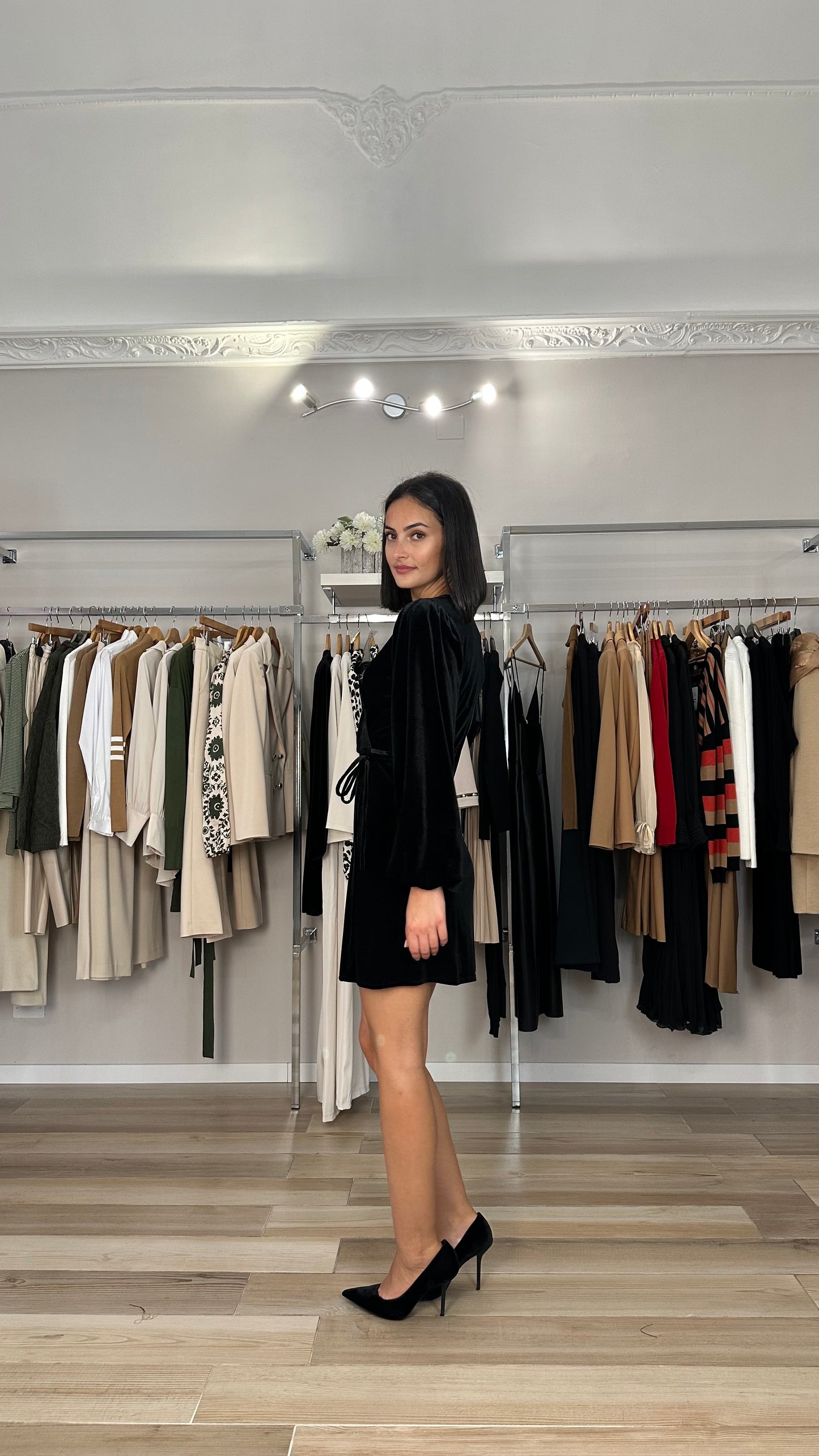 Kocca abito in ciniglia nero - Premium ABITI from KOCCA - Just €140! Shop now at Amaltea