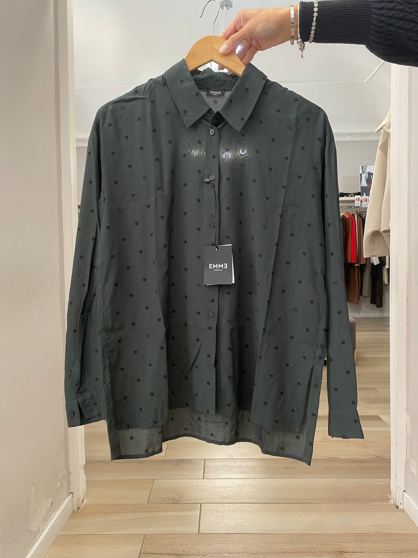 Camicia Emme Marella a pois verde