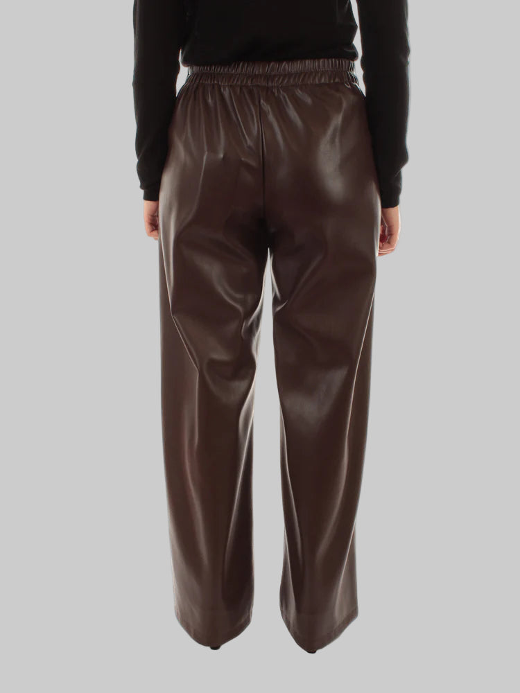 EmmeMarellapantaloneinecopelleretro_3b6db66c-c5de-4b12-bc3e-6ce7c26cac6f