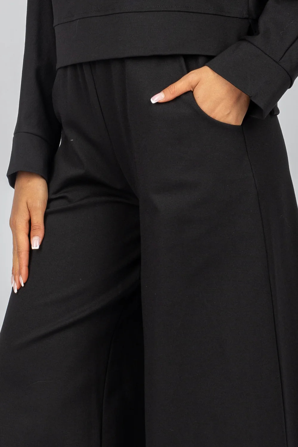 Have_one_pantalone_in_felpa_nero_dettaglio