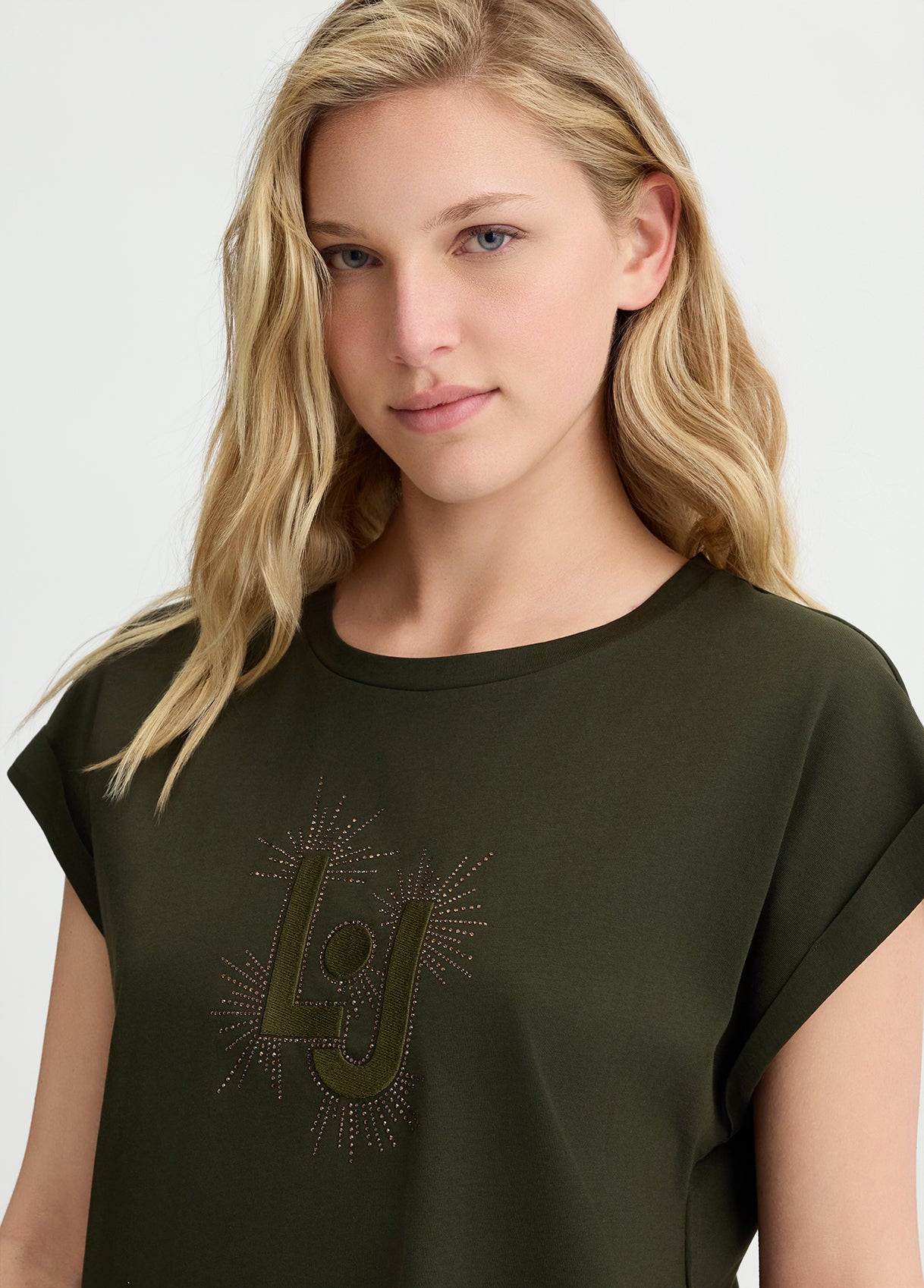 LiuJot-shirtlogoLJverdemilitaredettaglio