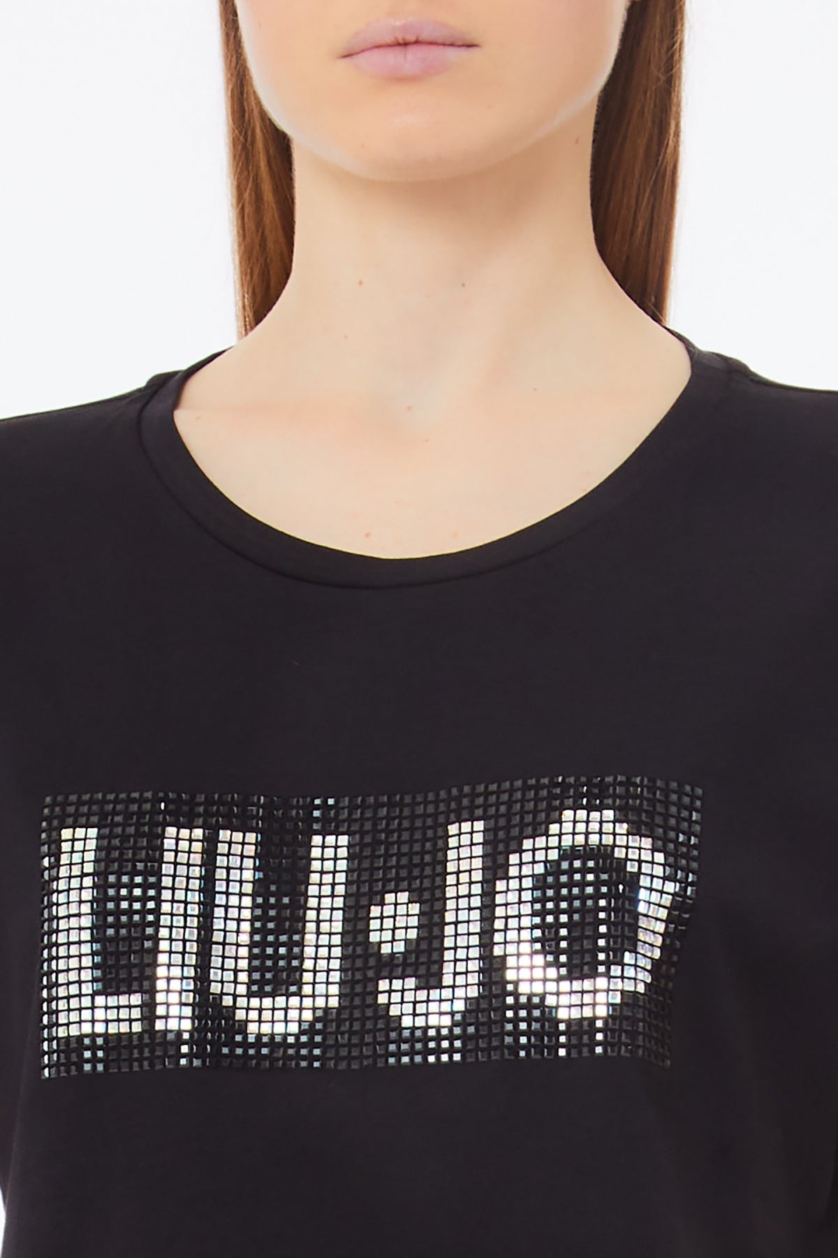 LiuJot-shirtneramaxilogostrassdettaglio