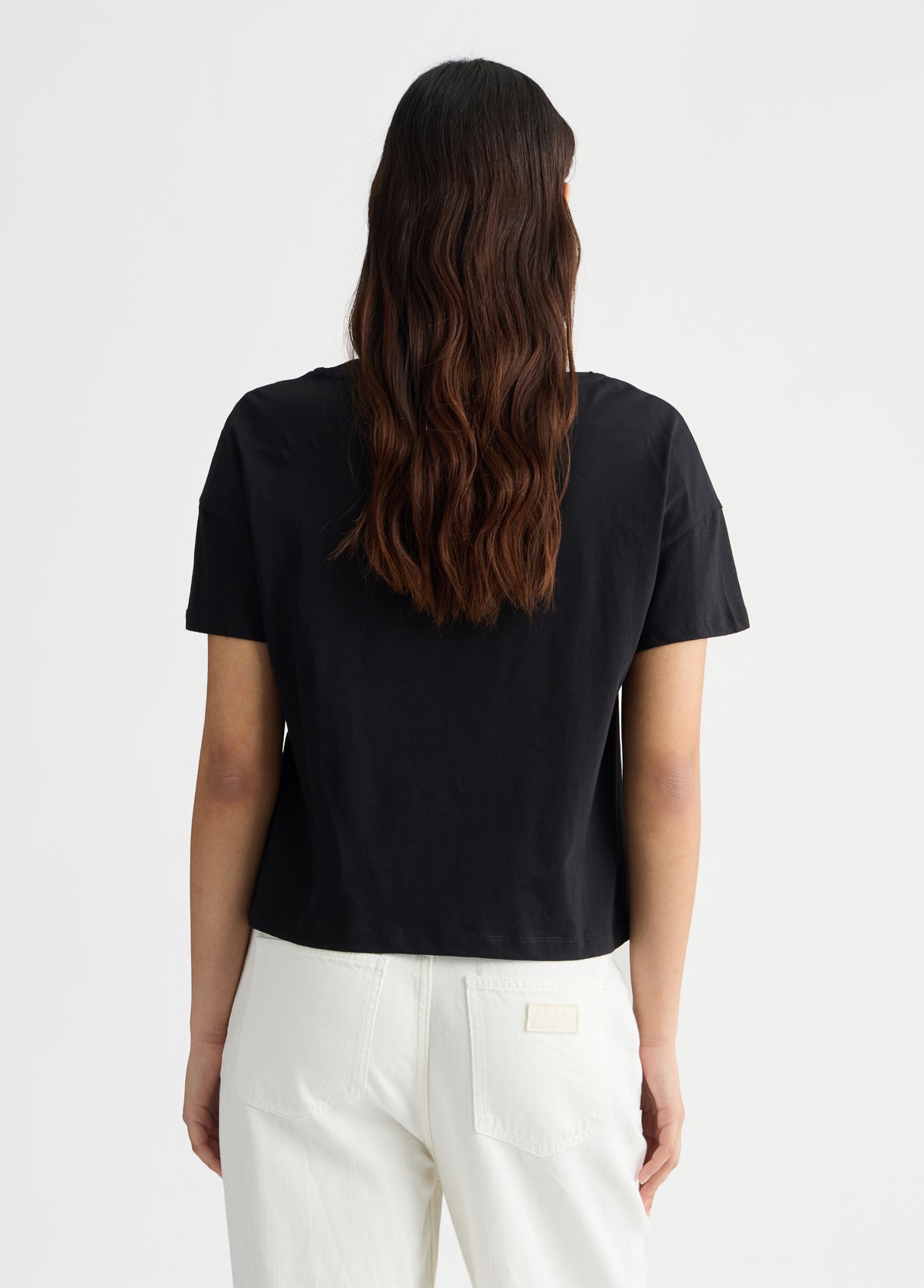 Liu_Jo_t-shirt_nera_taschino_logo_retro