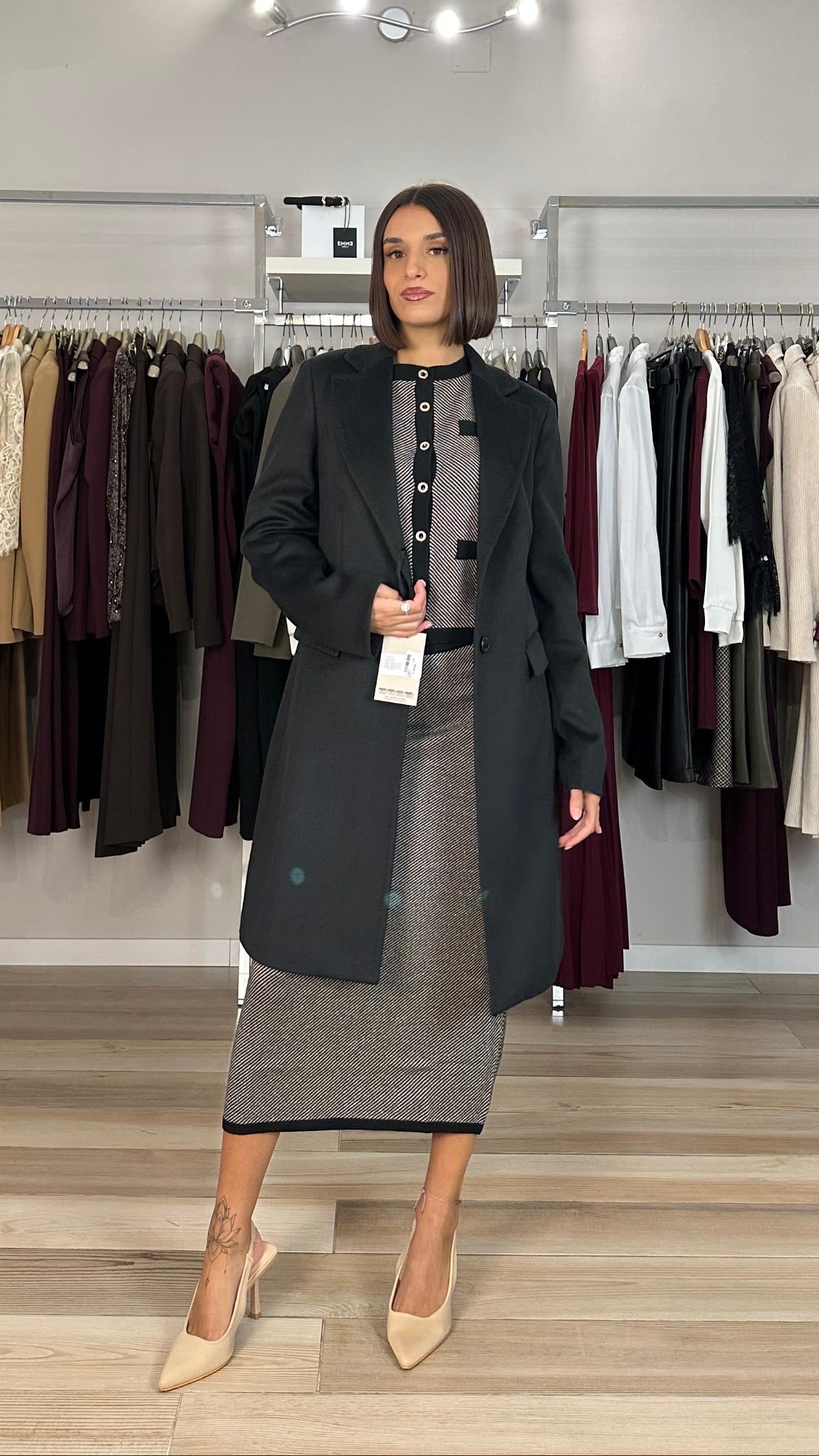 Maryley cappotto lungo nero frontale