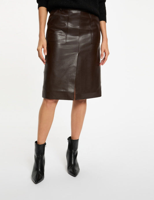 Morgandetoigonnamarronefrontale