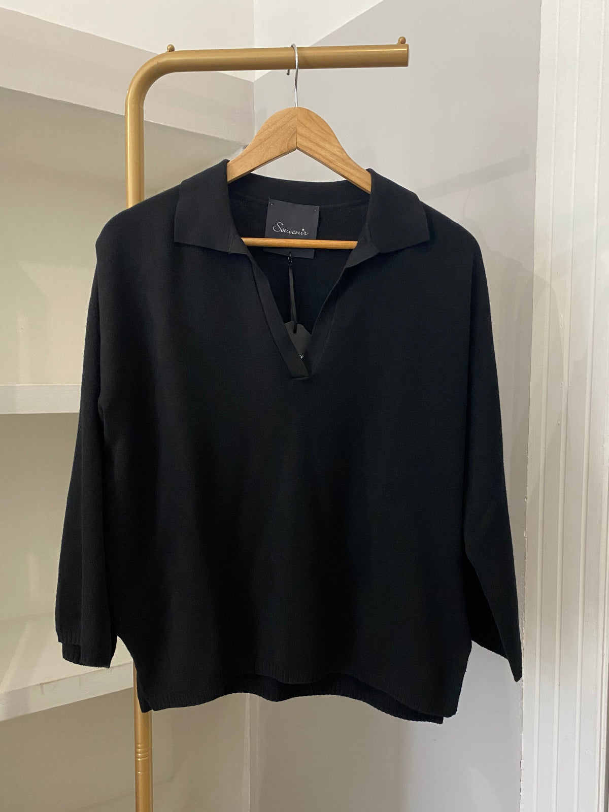 Souvenir maglioncino a V nero