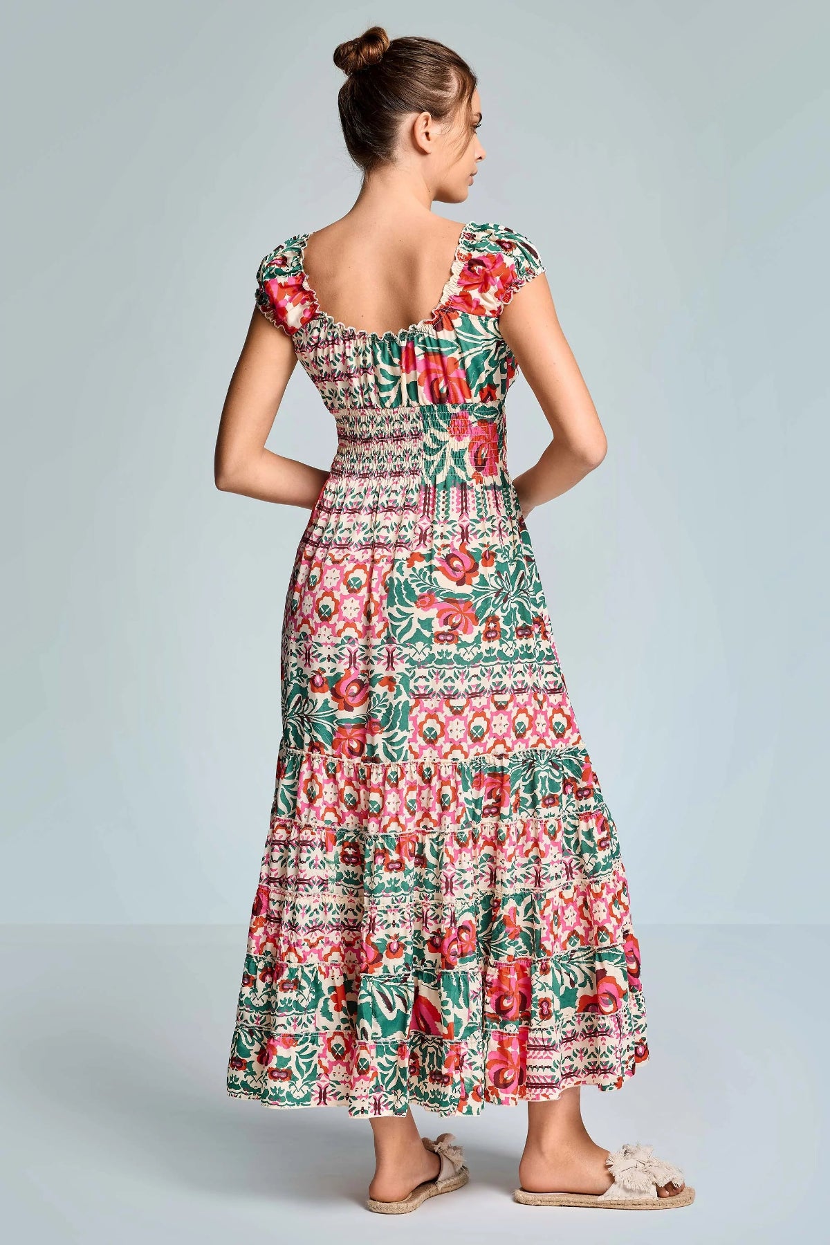 AbitolungoIconiqueflorealeretro