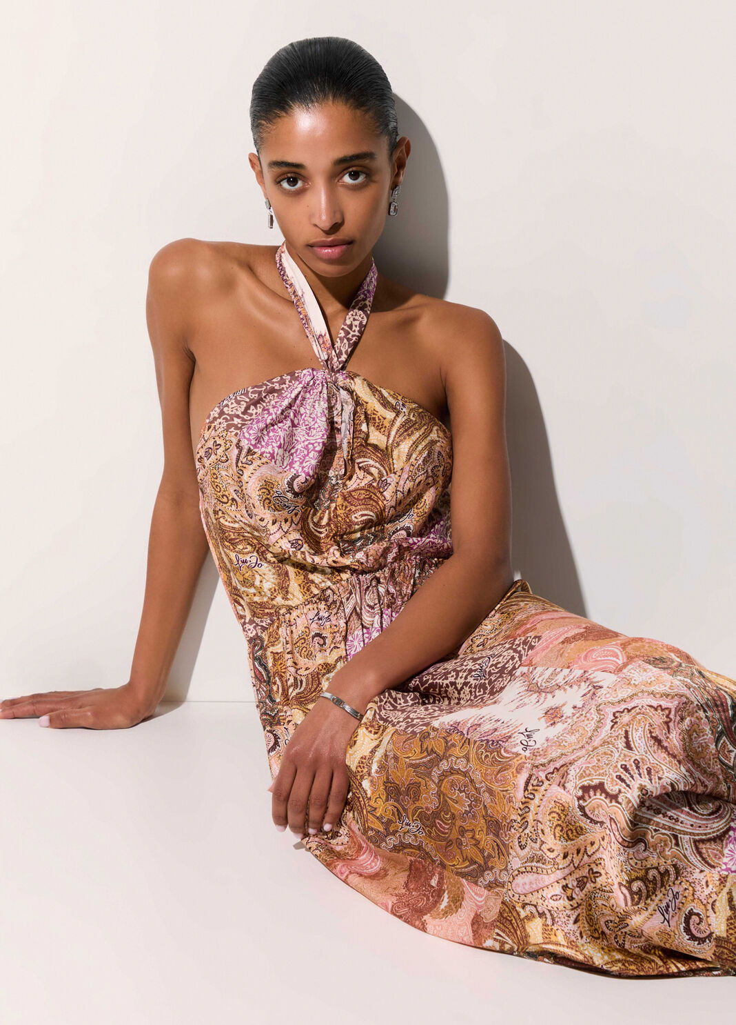 AbitolungoLiuJofantasiadettaglio