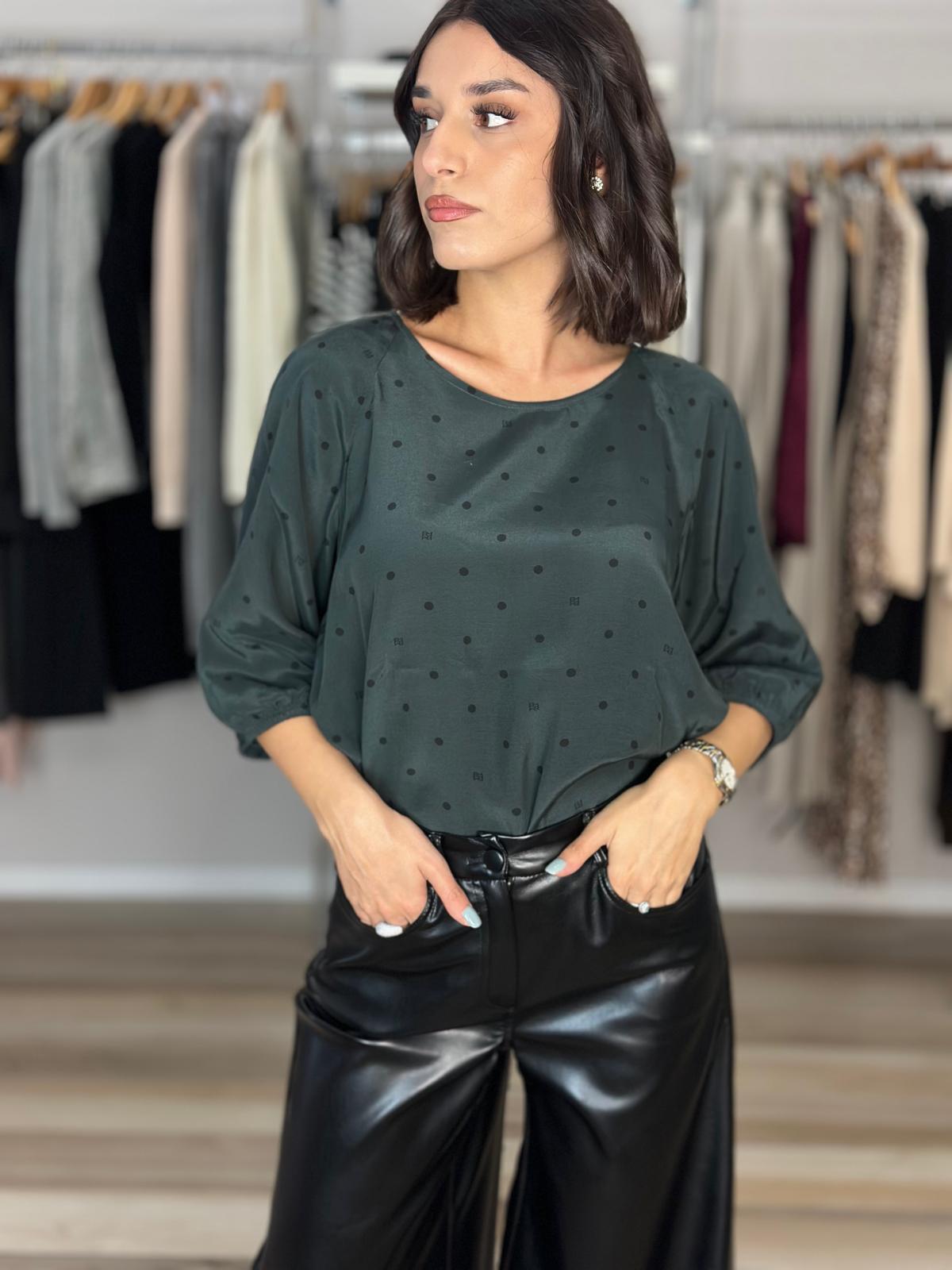 Blusa Emme Marella a pois verde frontale