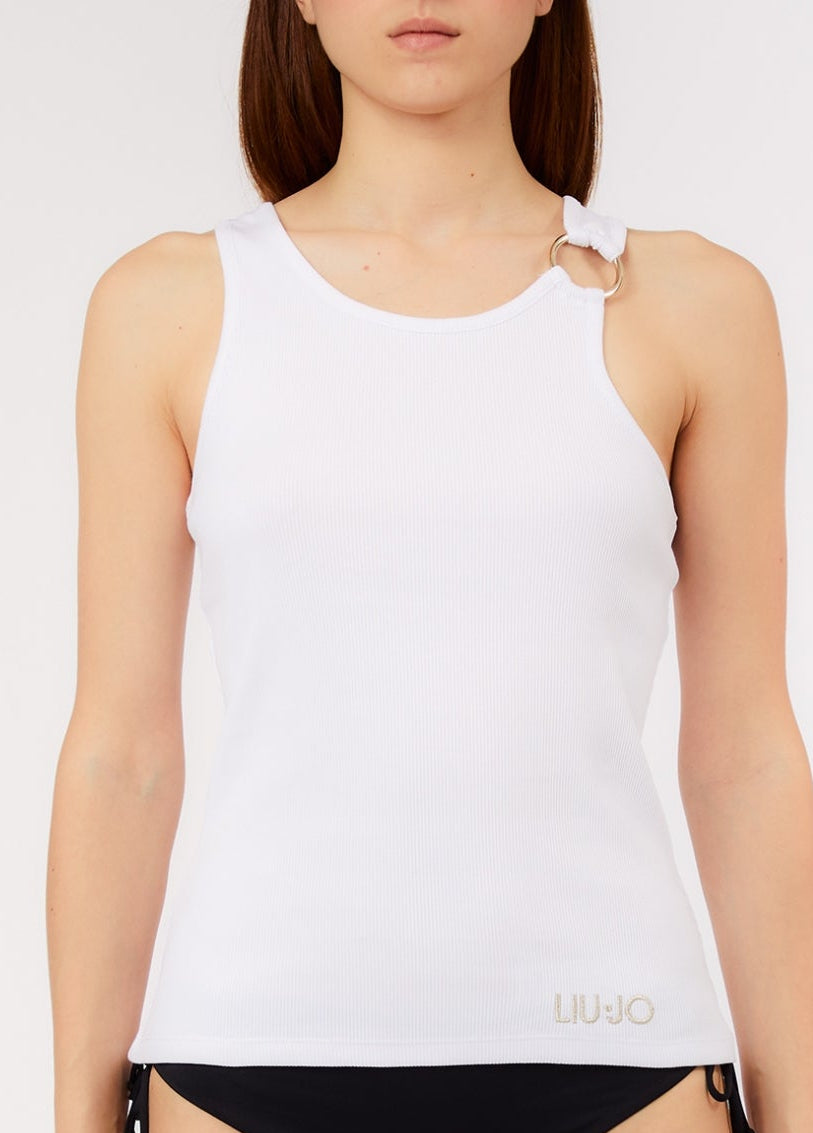 CanottaLiuJoacostebiancafrontale