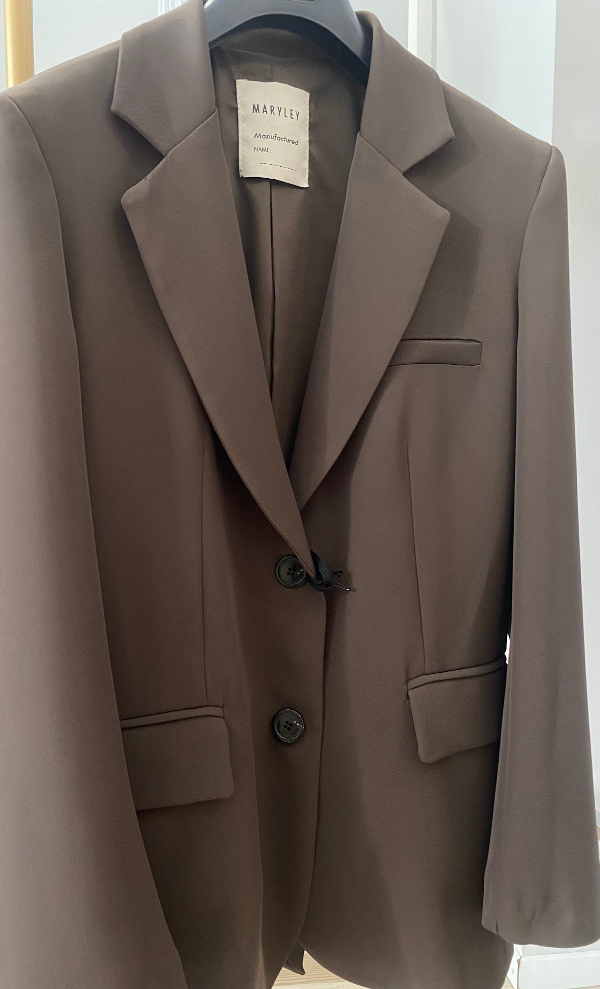 Giacca monopetto oversize Maryley moro dettaglio