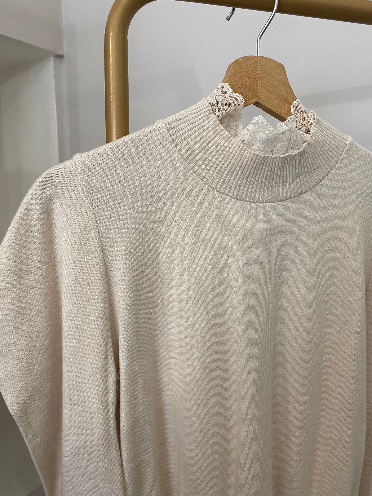 Haveone maglioncino con pizzo