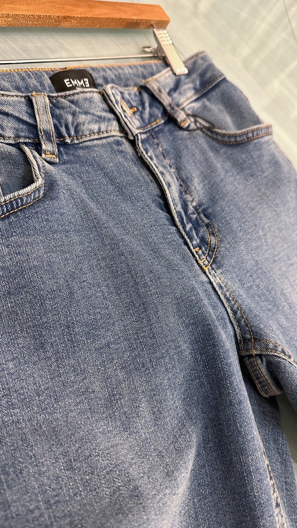 Jeans Emme Marella stretto dettaglio