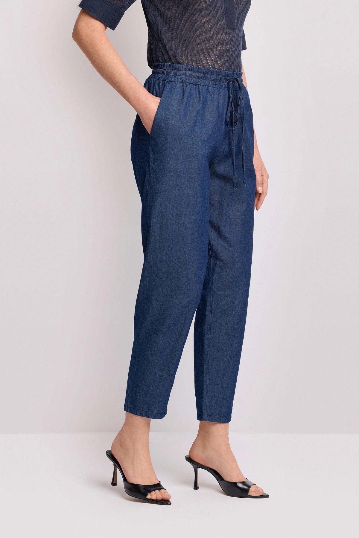 Koccapantaloneinchambraylaterale