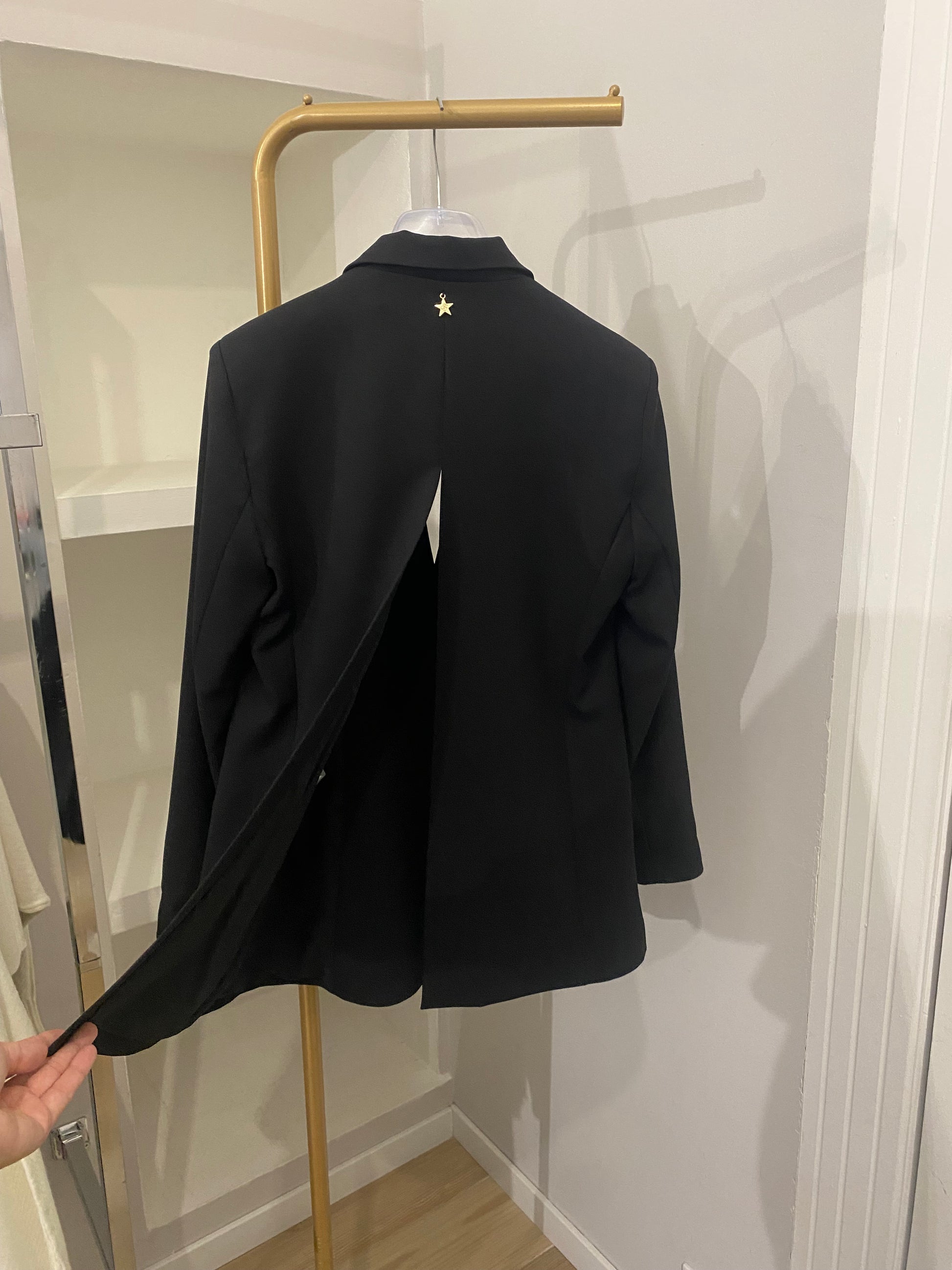 Souvenir giacca monopetto nera retro