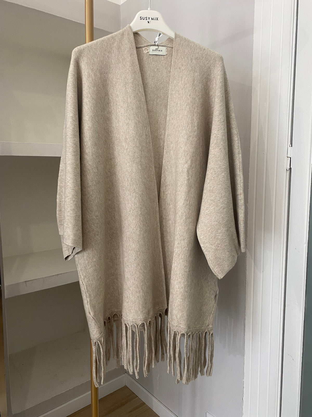 Susy mix kappa con frange beige