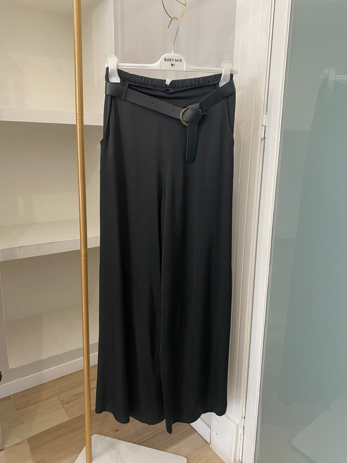 Susy mix pantalone in satin nero