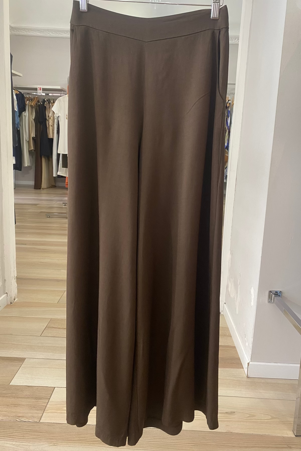 Susy mix pantalone marrone frontale