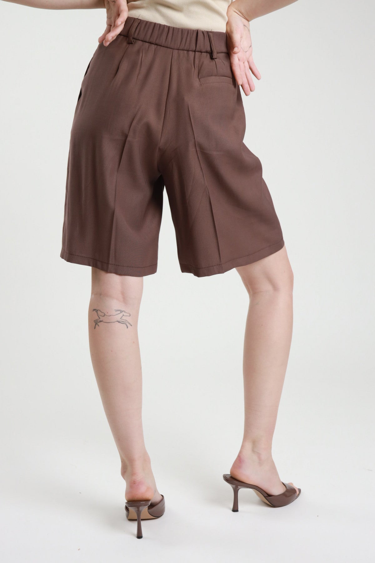Susymixbermudainviscosamarroneretro