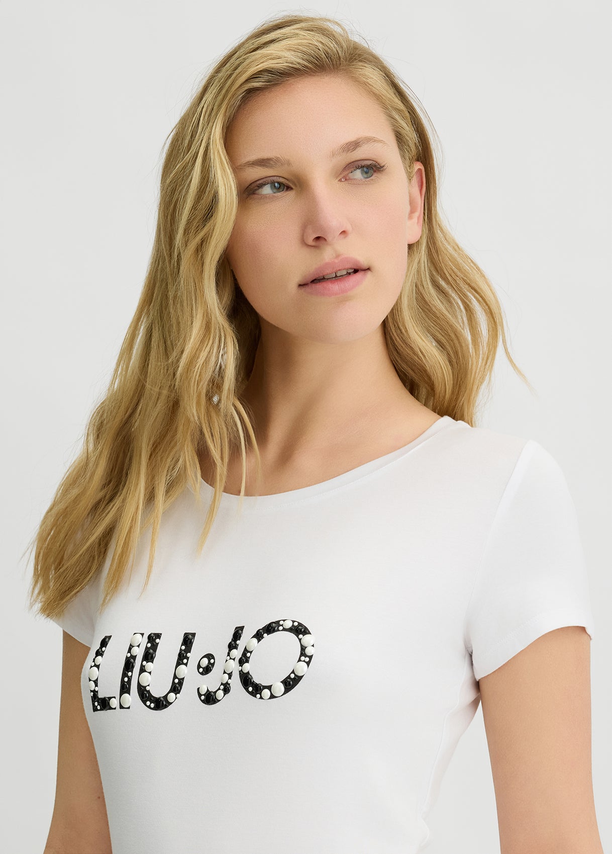 T-shirtLiuJobiancaperledettaglio