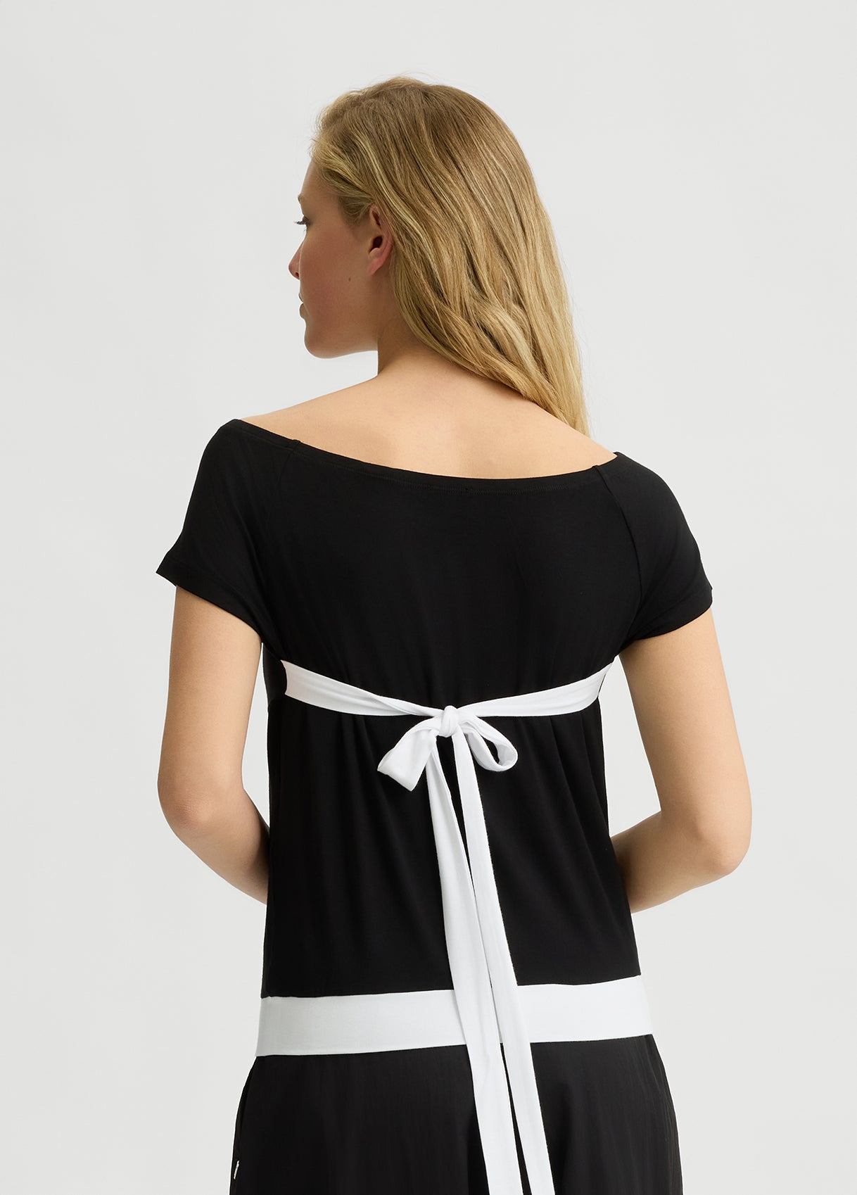 T-shirtLiuJofiocconeraretro_5d4dd694-74f2-4480-b6e8-7d437e6bb056