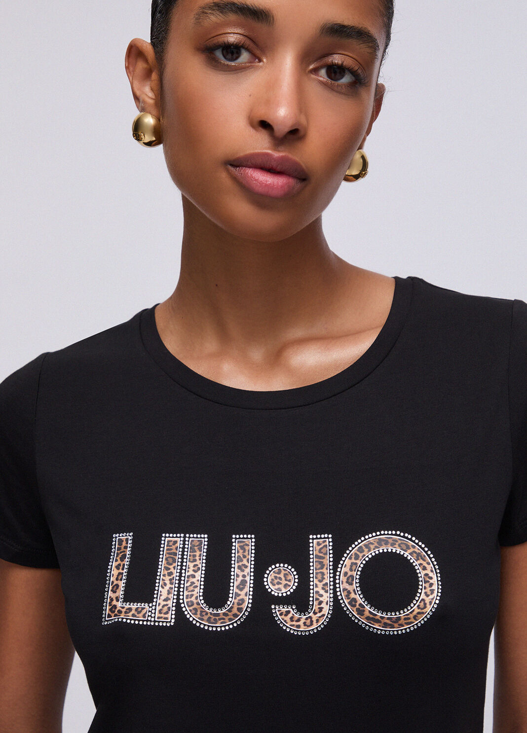 T-shirtLiuJologoanimalierdettaglio_e6972e63-da00-43c0-a2f9-237b62146d2f