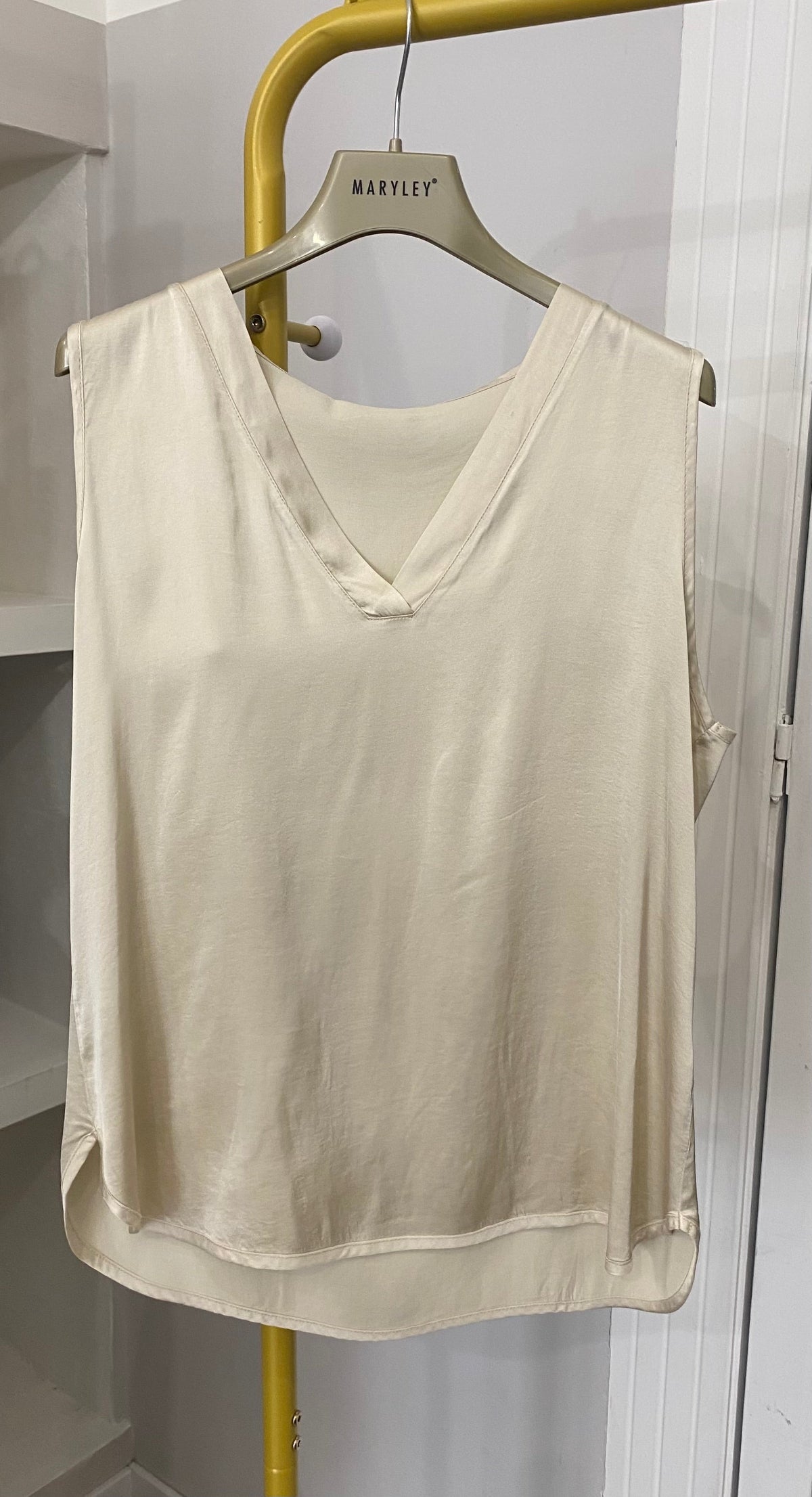 Top in viscosa Maryley beige