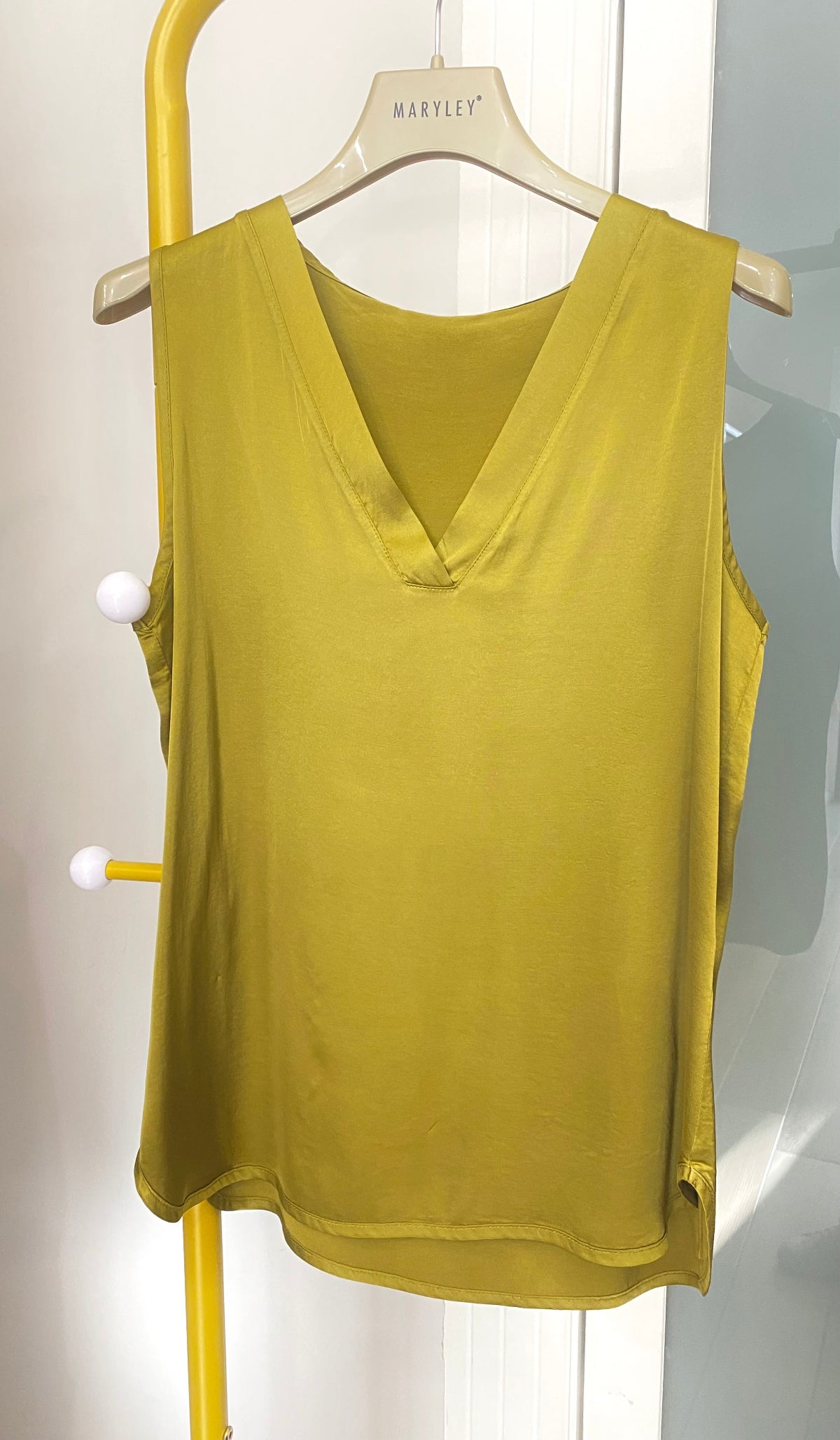 Top in viscosa Maryley verde