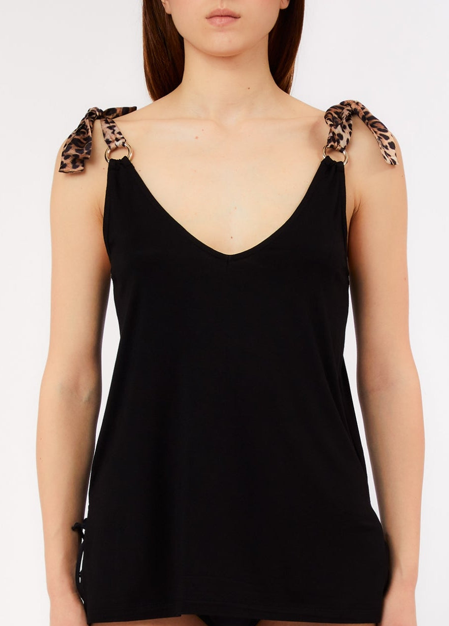 TopneroLiuJoconfiocchifrontale