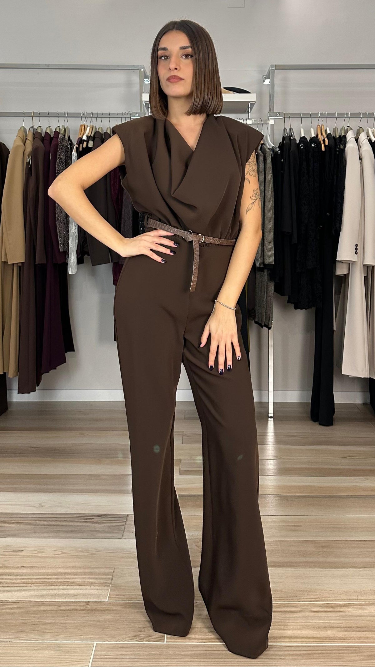 Tuta Haveone marrone frontale