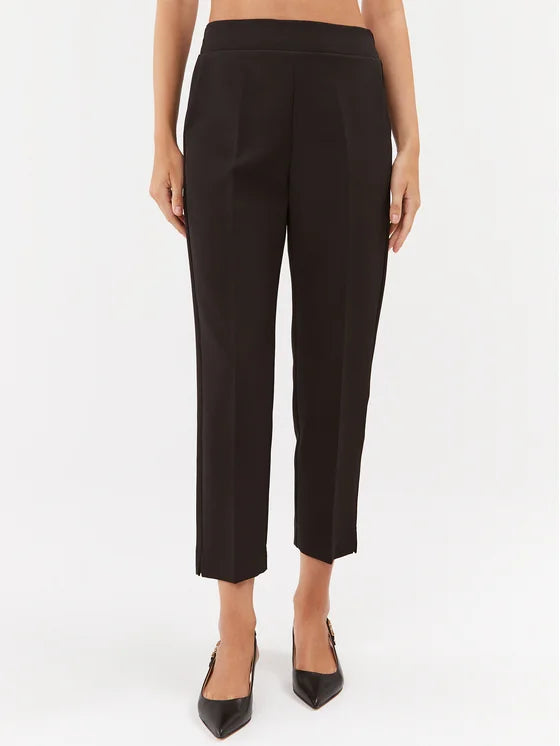 Maryley pantalone stretto nero - Premium PANTALONI from MARYLEY - Just €55! Shop now at Amaltea